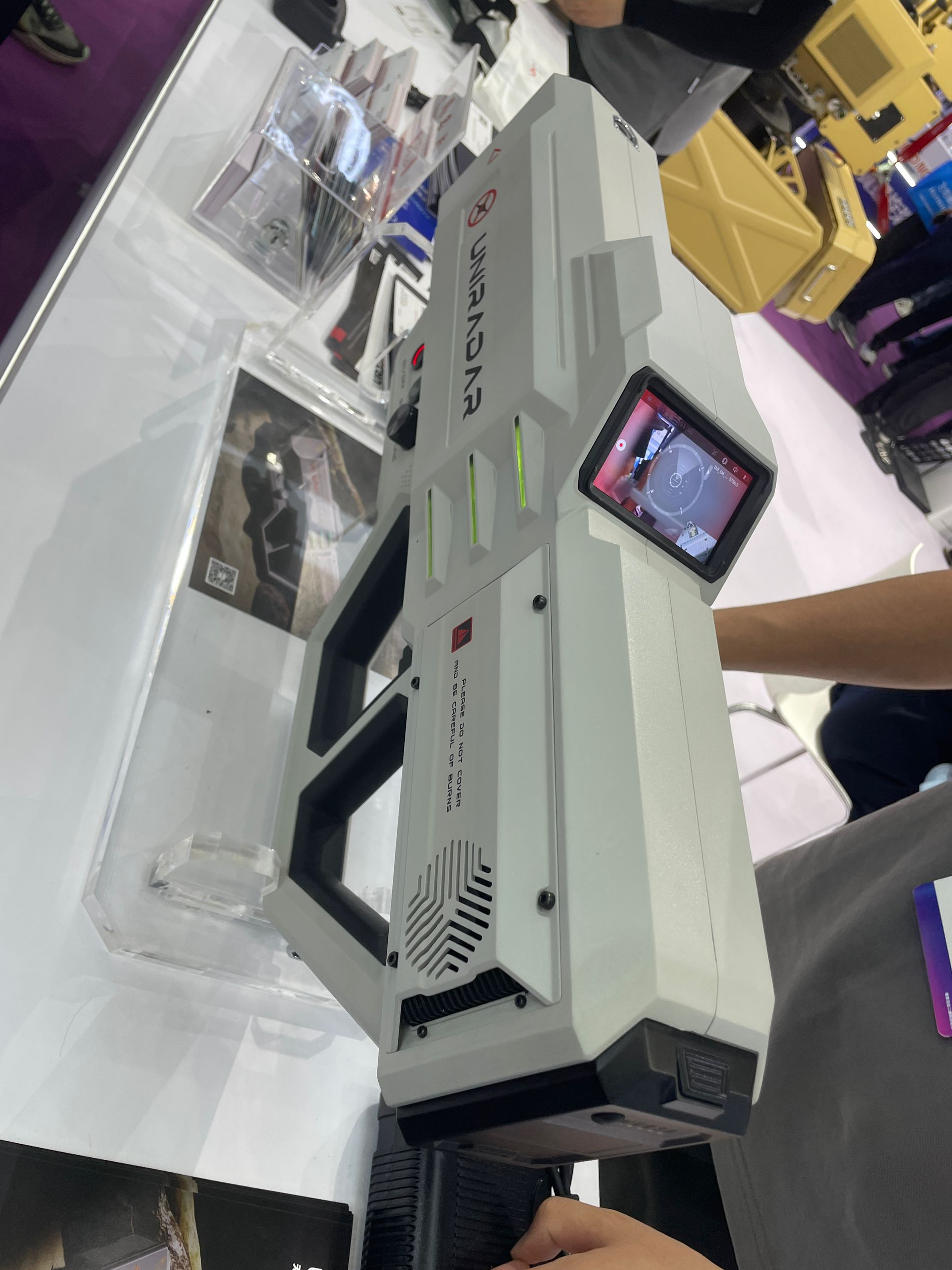 b2f4f8147ac03f2ab6292d4416d970b7